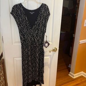 Ava & Viv Black Dress with tan Geometric Print